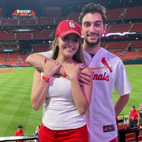 Meet your Posher, Courtney - Picture 2 of 3